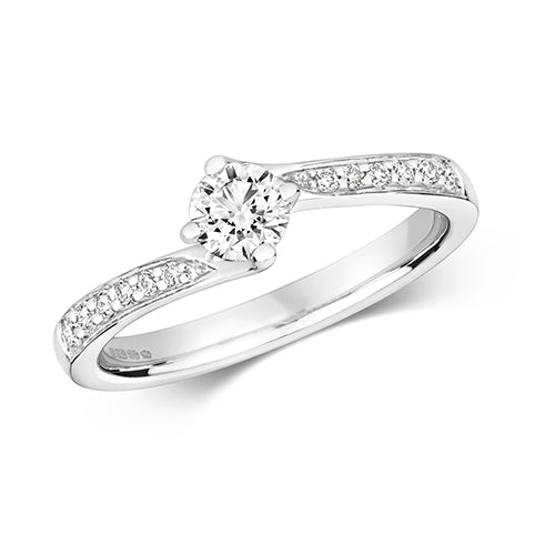 DIAMOND RING SET SHOULDERS